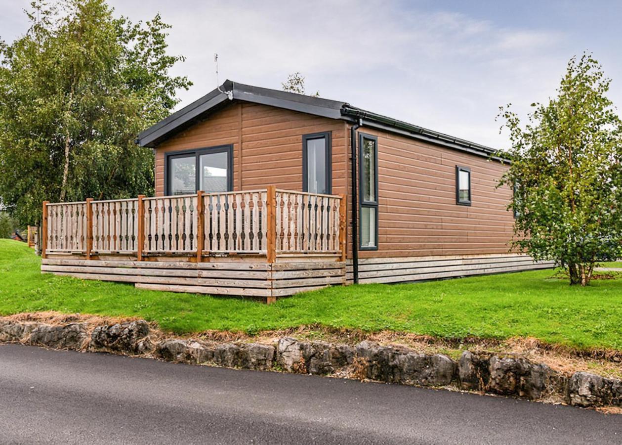 South Lakeland Leisure Village Hornby  Exterior photo