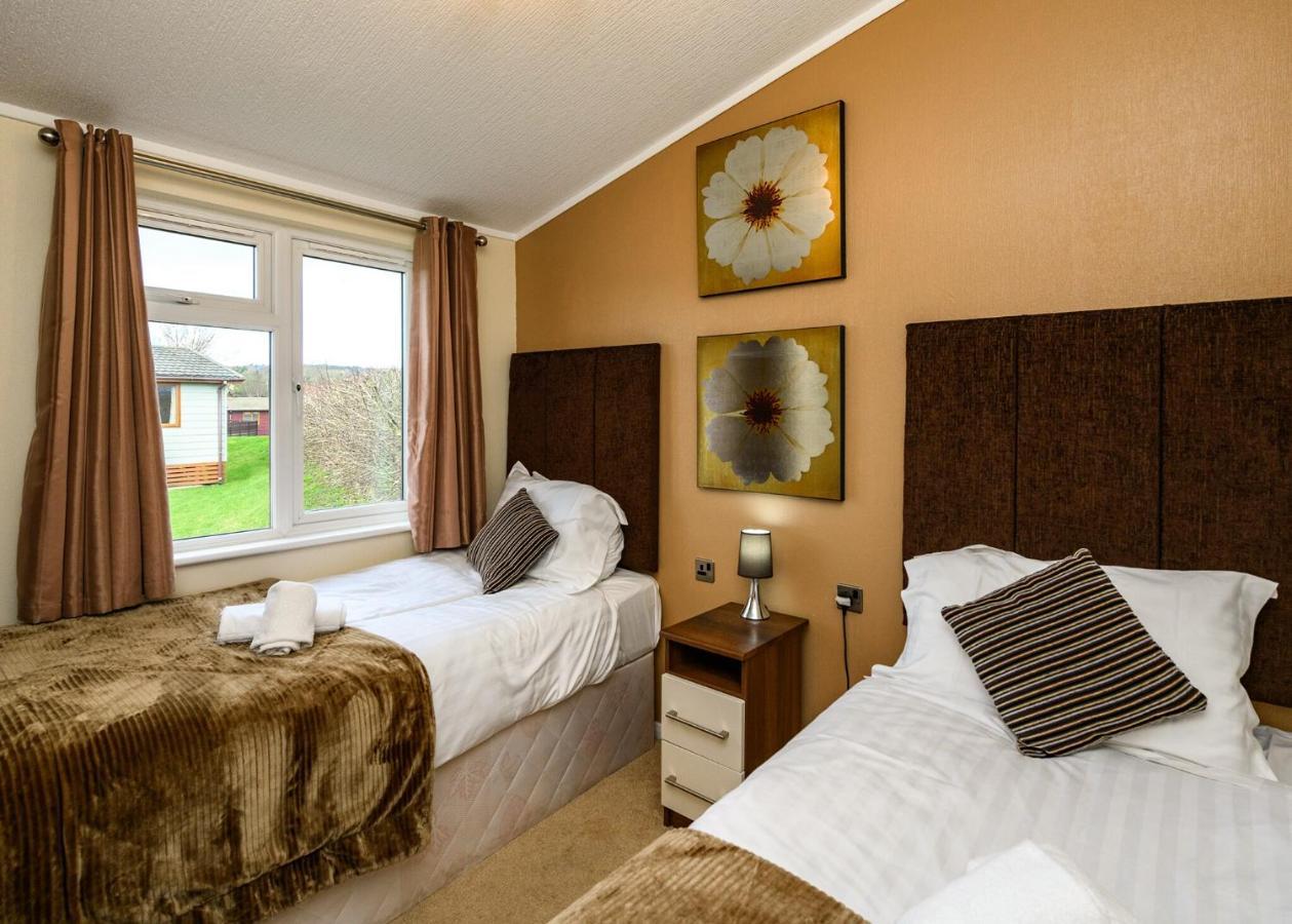 South Lakeland Leisure Village Hornby  Exterior photo