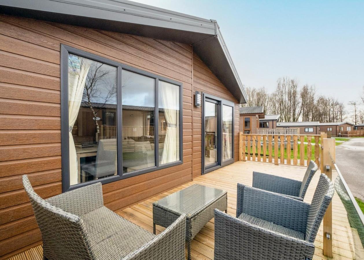 South Lakeland Leisure Village Hornby  Exterior photo
